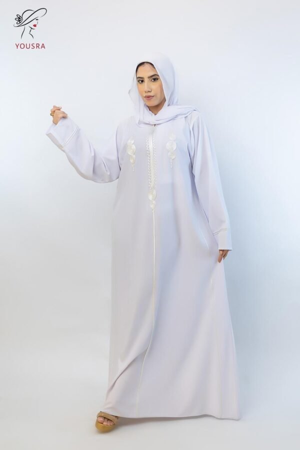 عباية-حريمي-بالكابيشون-موديل-يارا